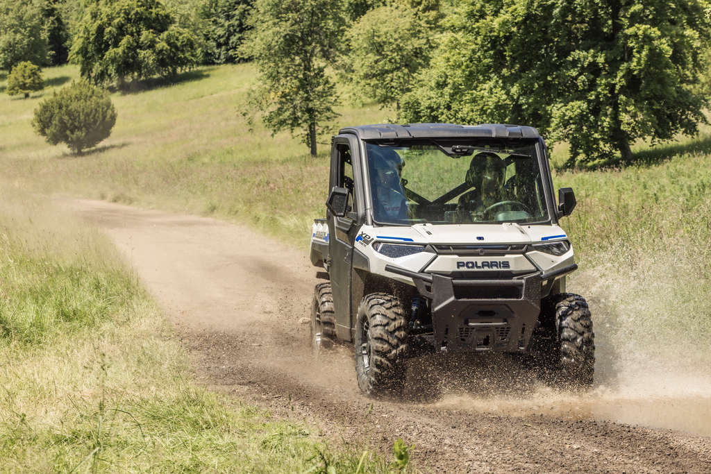 WebMedium JPG 2025 emea orv RANGER XP Kinetic image action 007